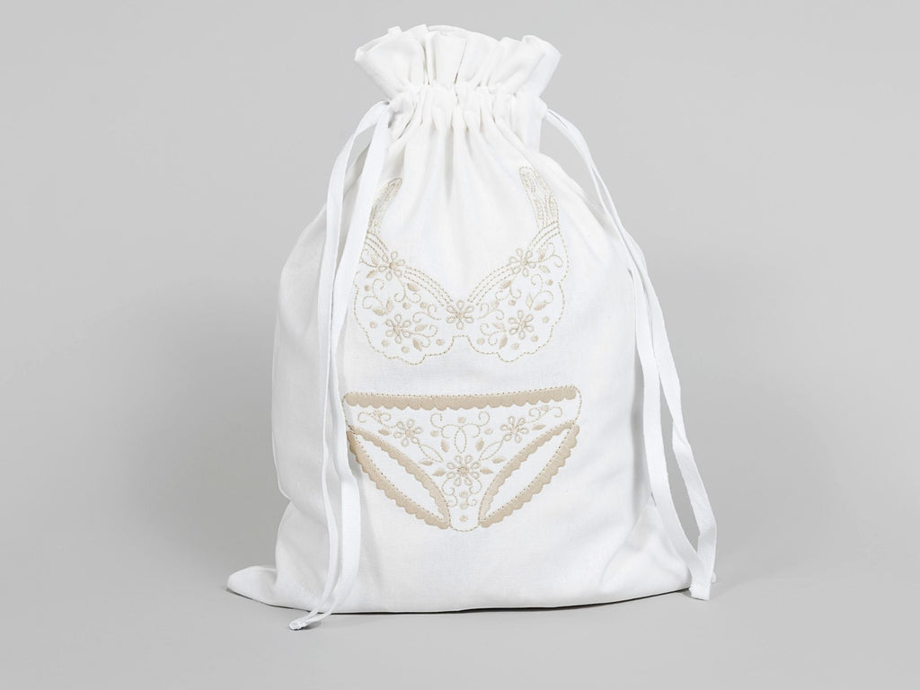 Linen Underwear Bag Natural on White
