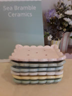 Large scalloped soap dish