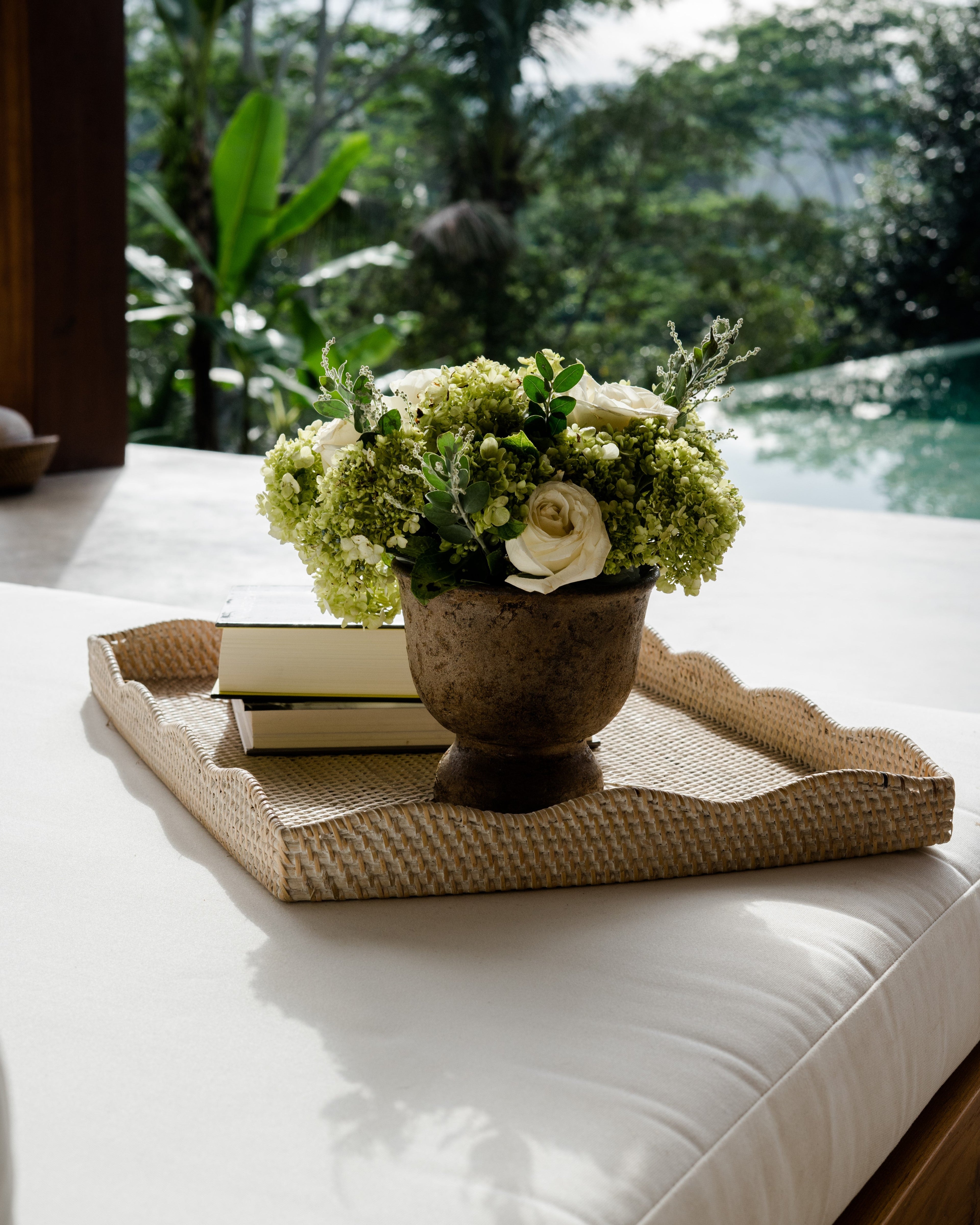 Solva Scallop Tray