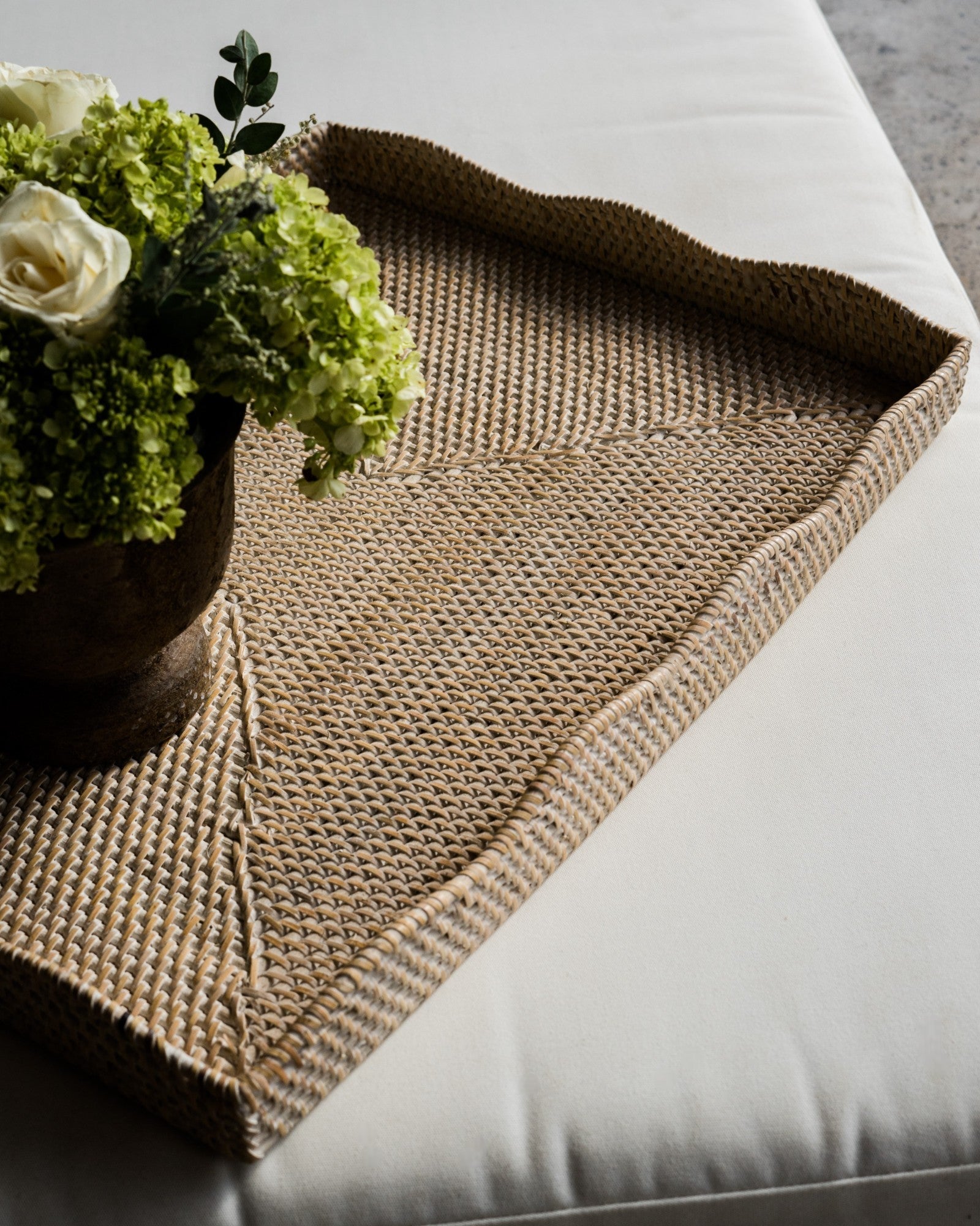 Solva Scallop Tray