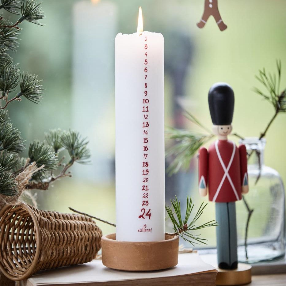 White Scandi Christmas Countdown 1-24 Pillar Candle