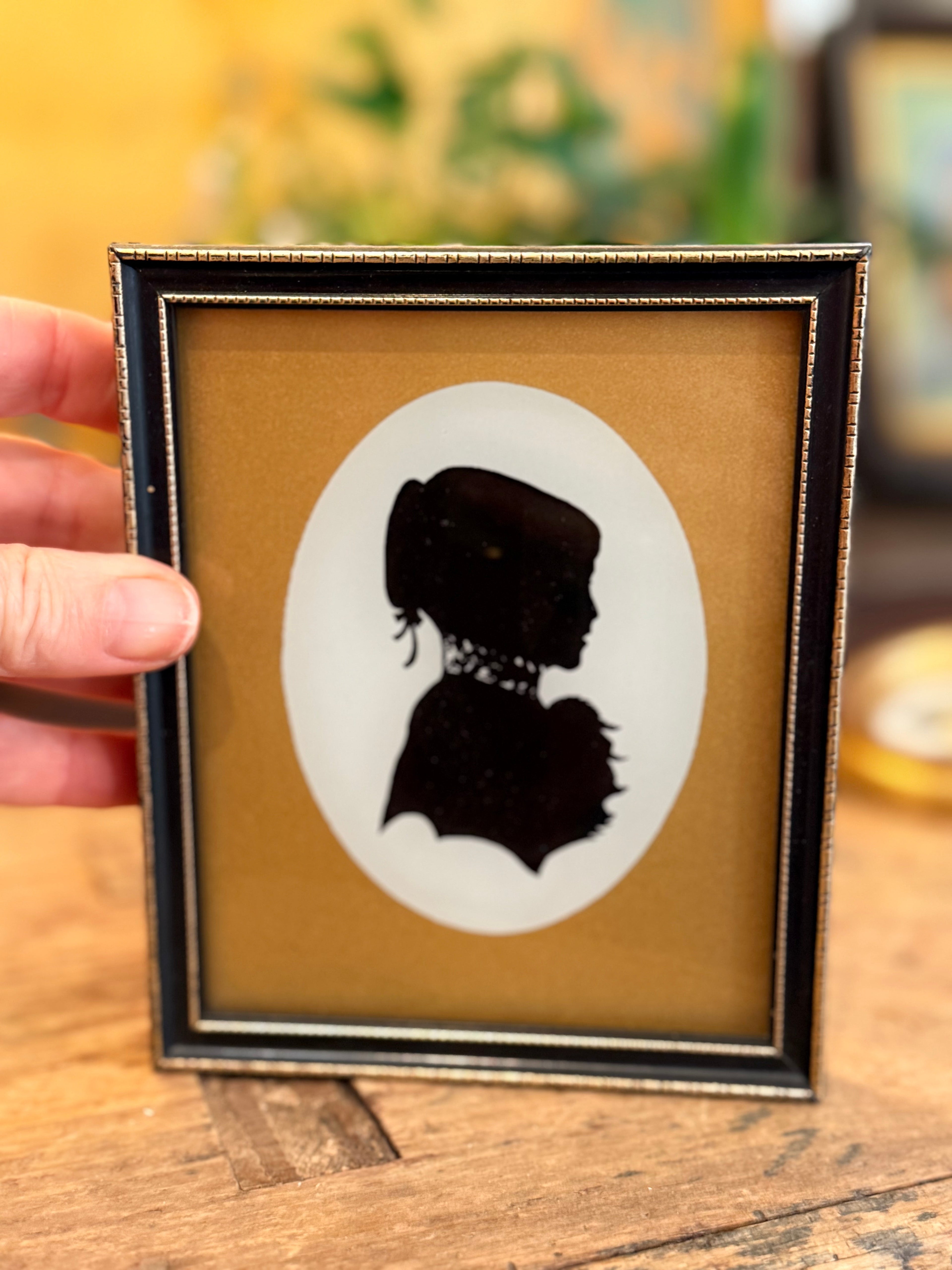 Beautiful Vintage Silhouette of an Elegant Lady with Choker