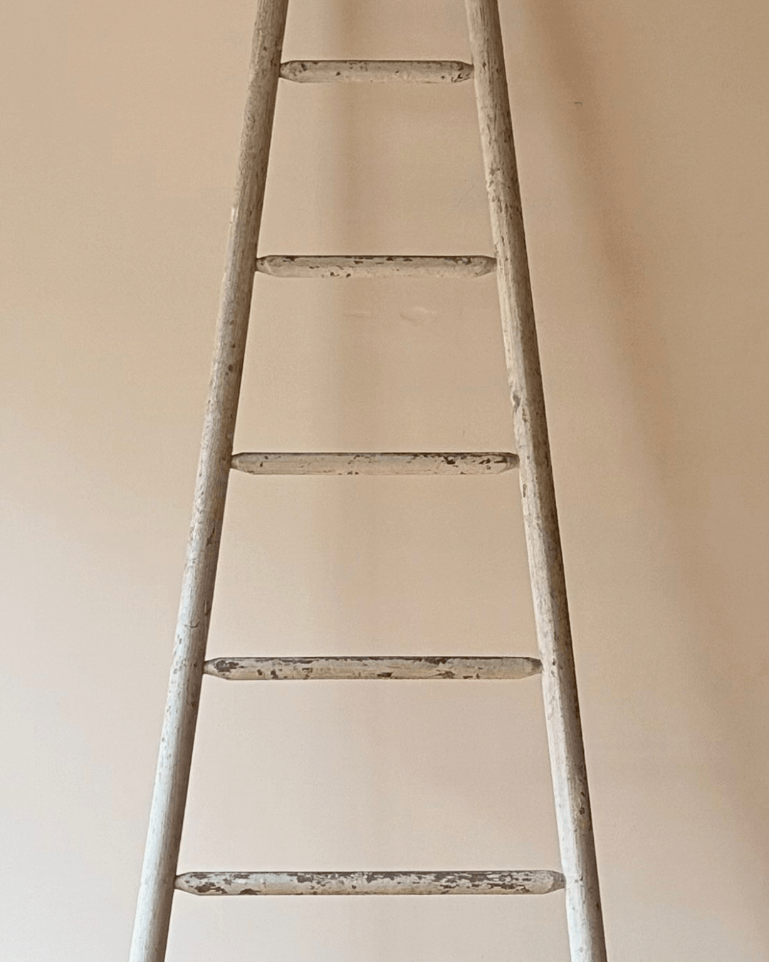 Antique Decorative Ladder in Chippy White Paint