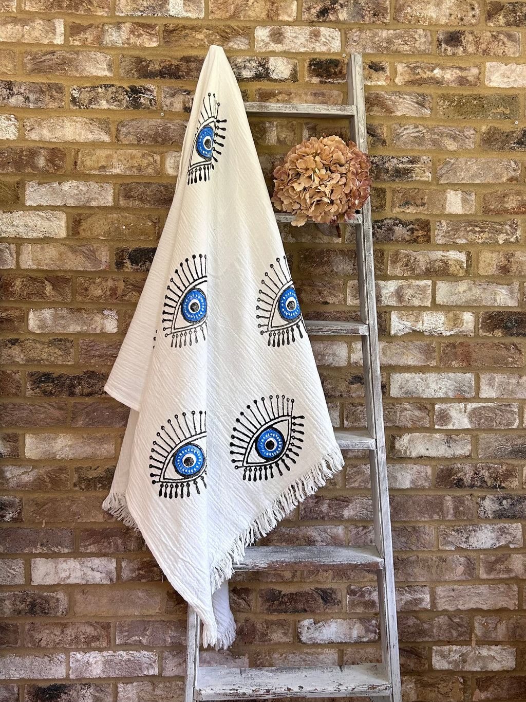 White with Blue Eye Organic Cotton Peshtemal Towel
