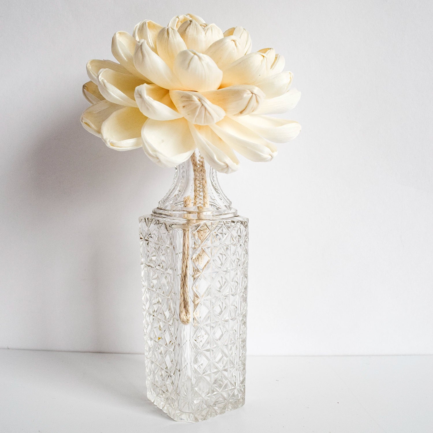 Large Diffuser Flower - Lotus image 2