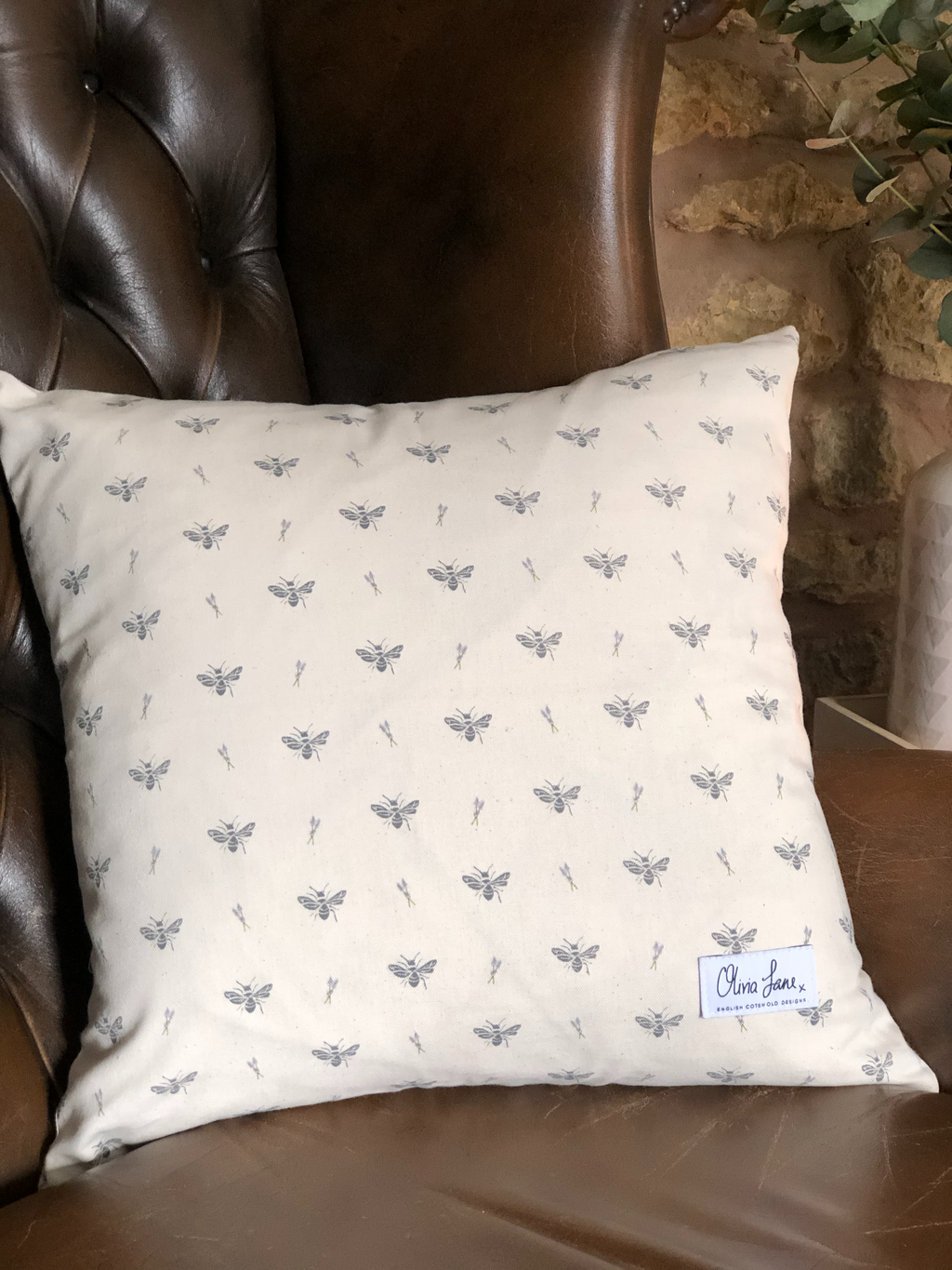 Cushion - 'Flying Solo' Bee