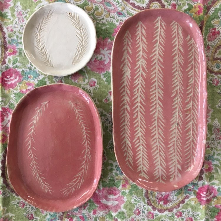 Sgraffito oval ceramic side dish