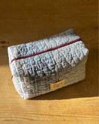 Vintage Quilt Wash Bag 02 – Small