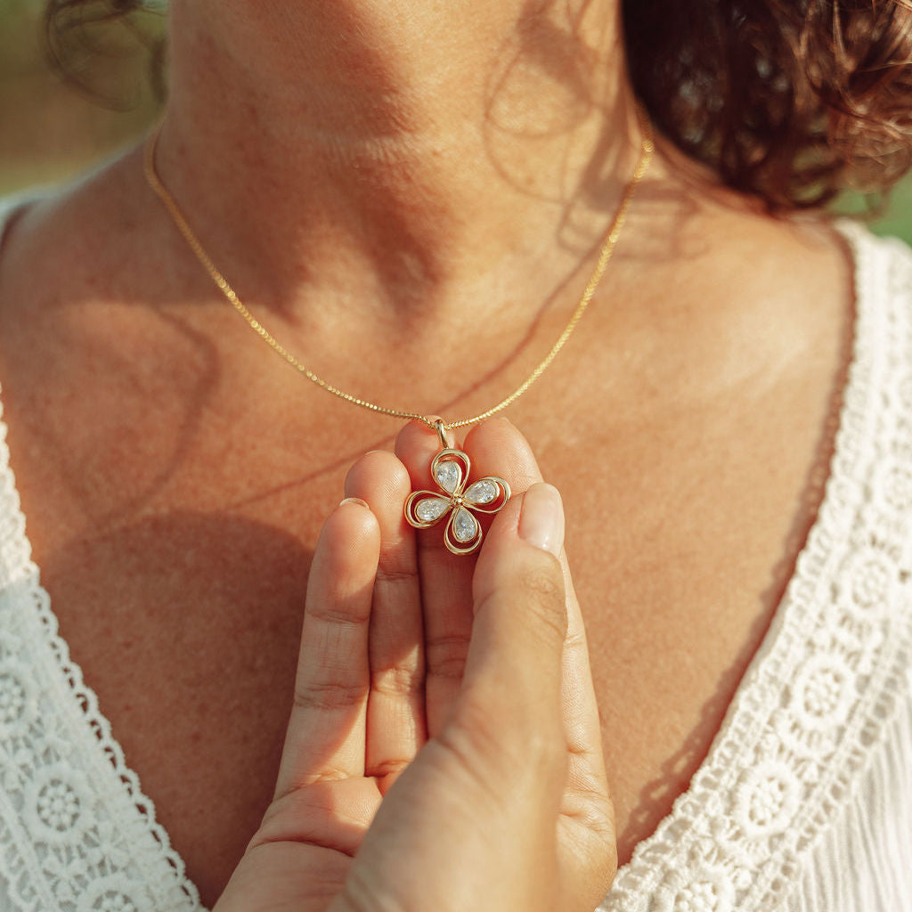 Lucky Clover Pendant with Cubic Zirconia