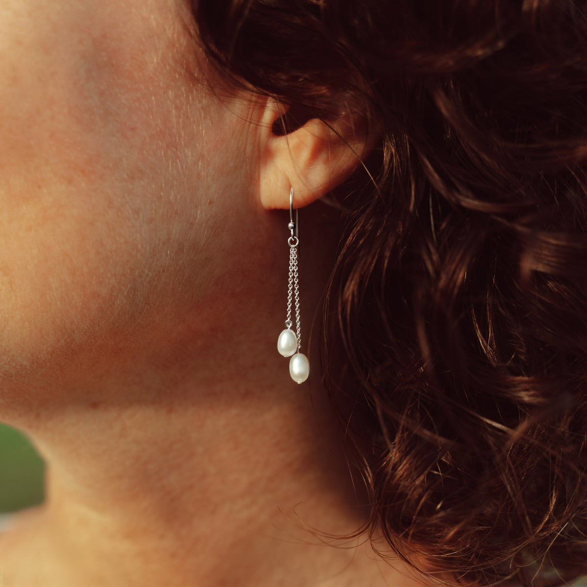 Pearl Drop earrings in Silver