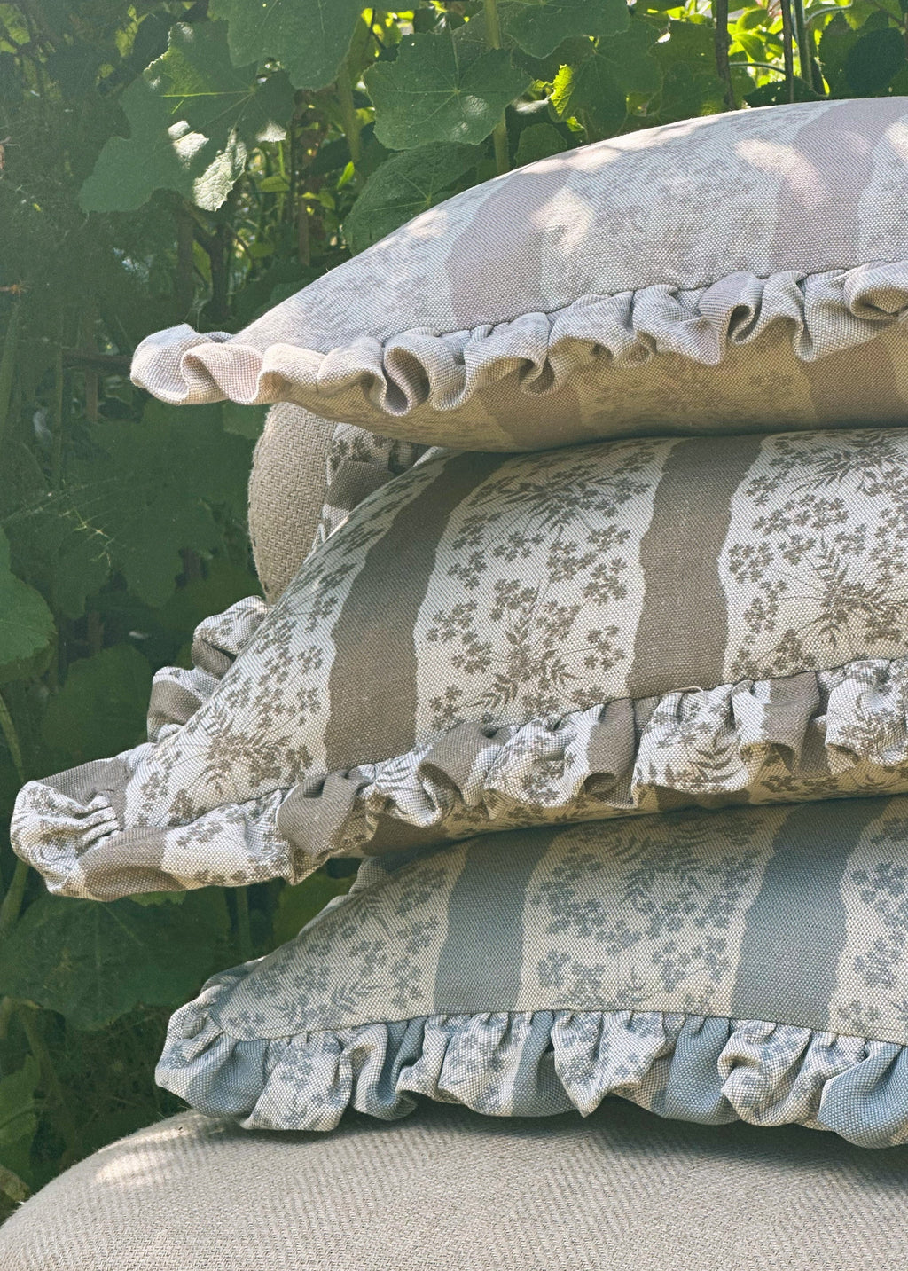 LUMBAR RUFFLE CUSHION ~ FAIRYLACE FLAX FLOWER