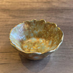 Small Pots with Gold