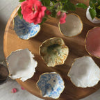 Small Pots with Gold