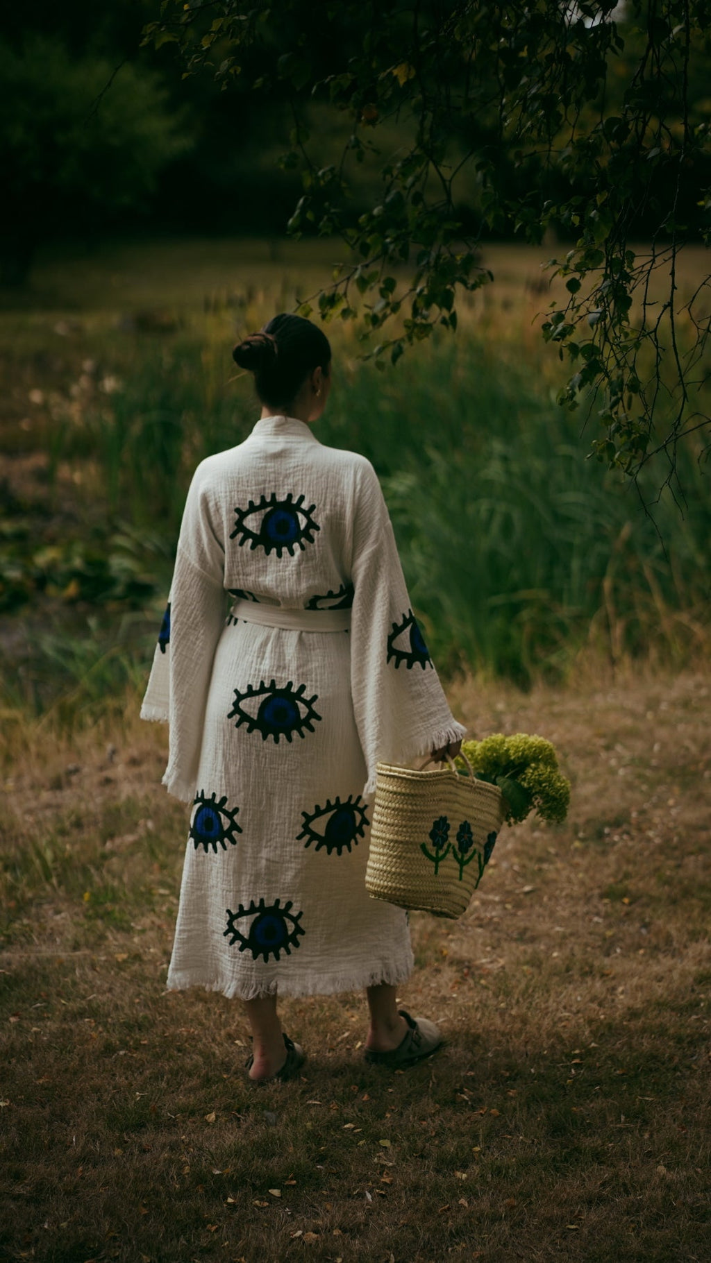 Long Cotton Robe: White with Dark Blue & Black Eye