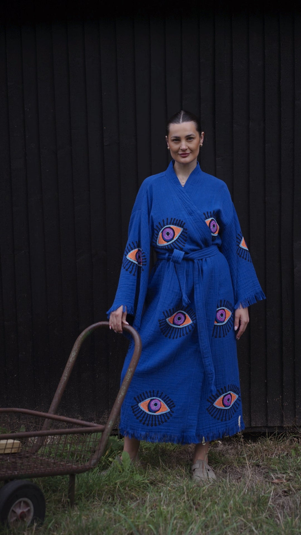 Long Cotton Robe: Blue Eye