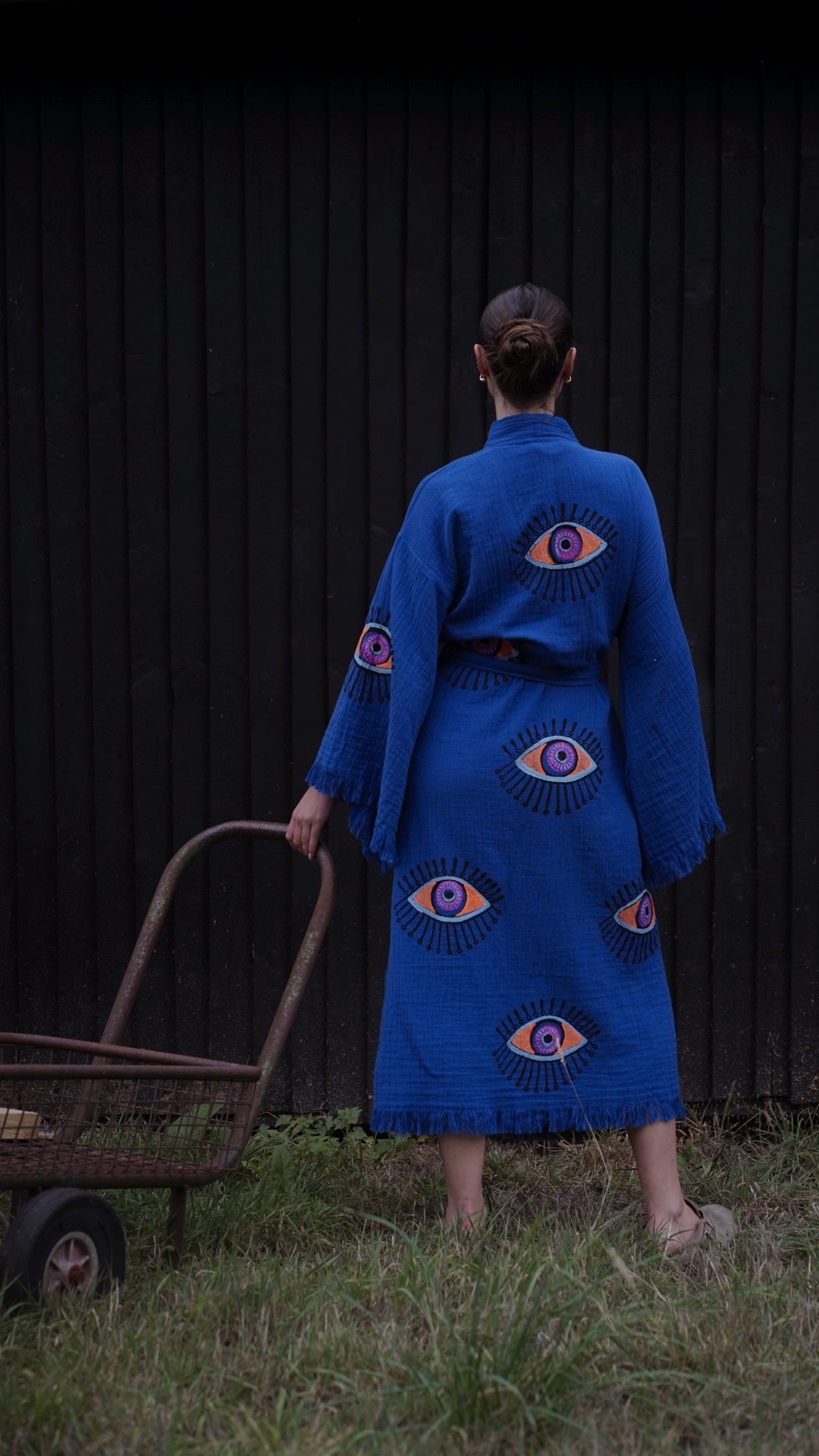 Long Cotton Robe: Blue Eye