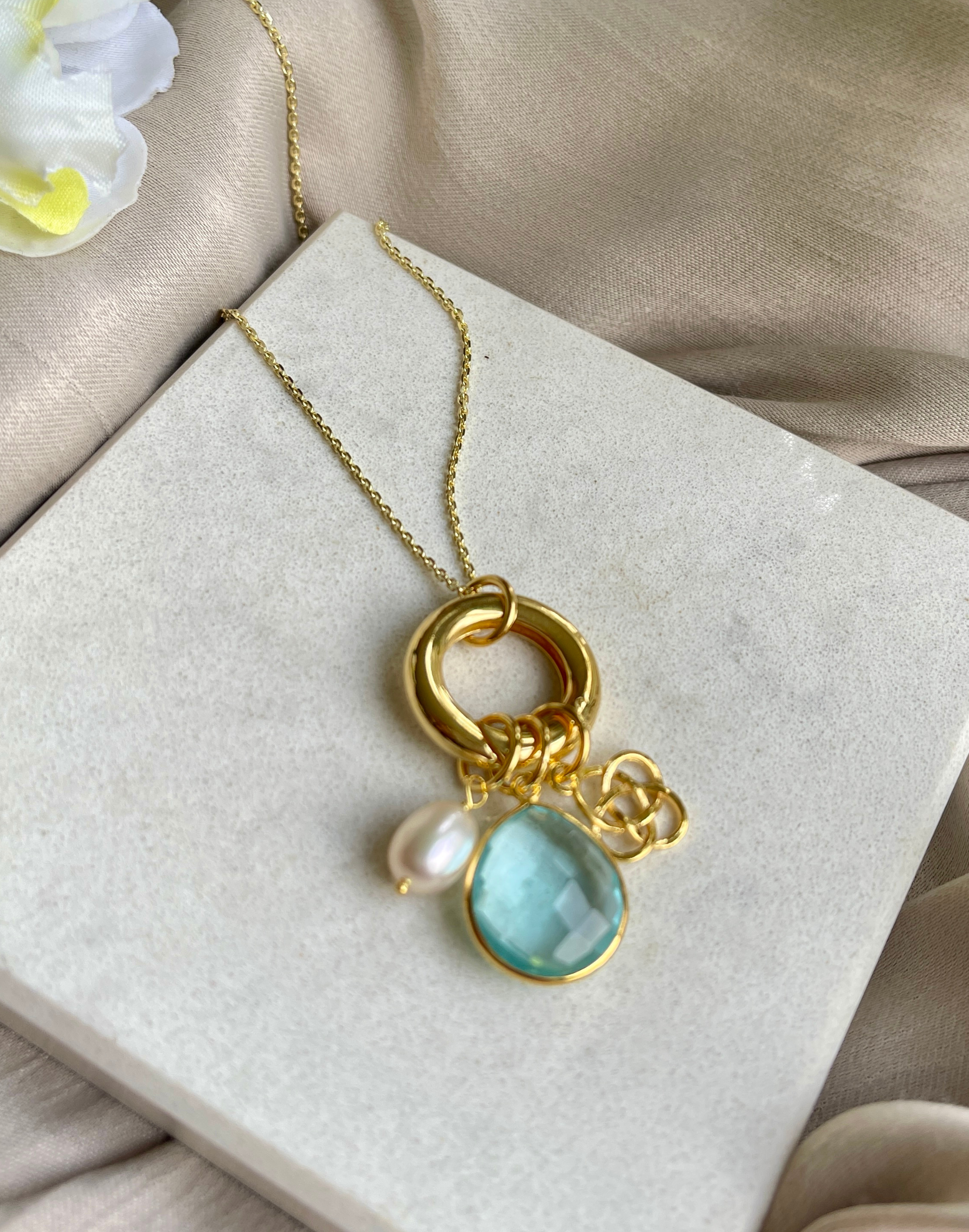 Gold Loop Adjustable  Necklace