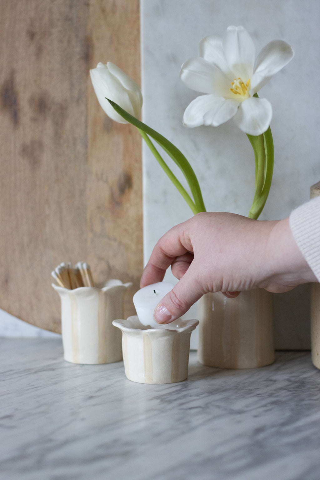 Daisy tealight holder