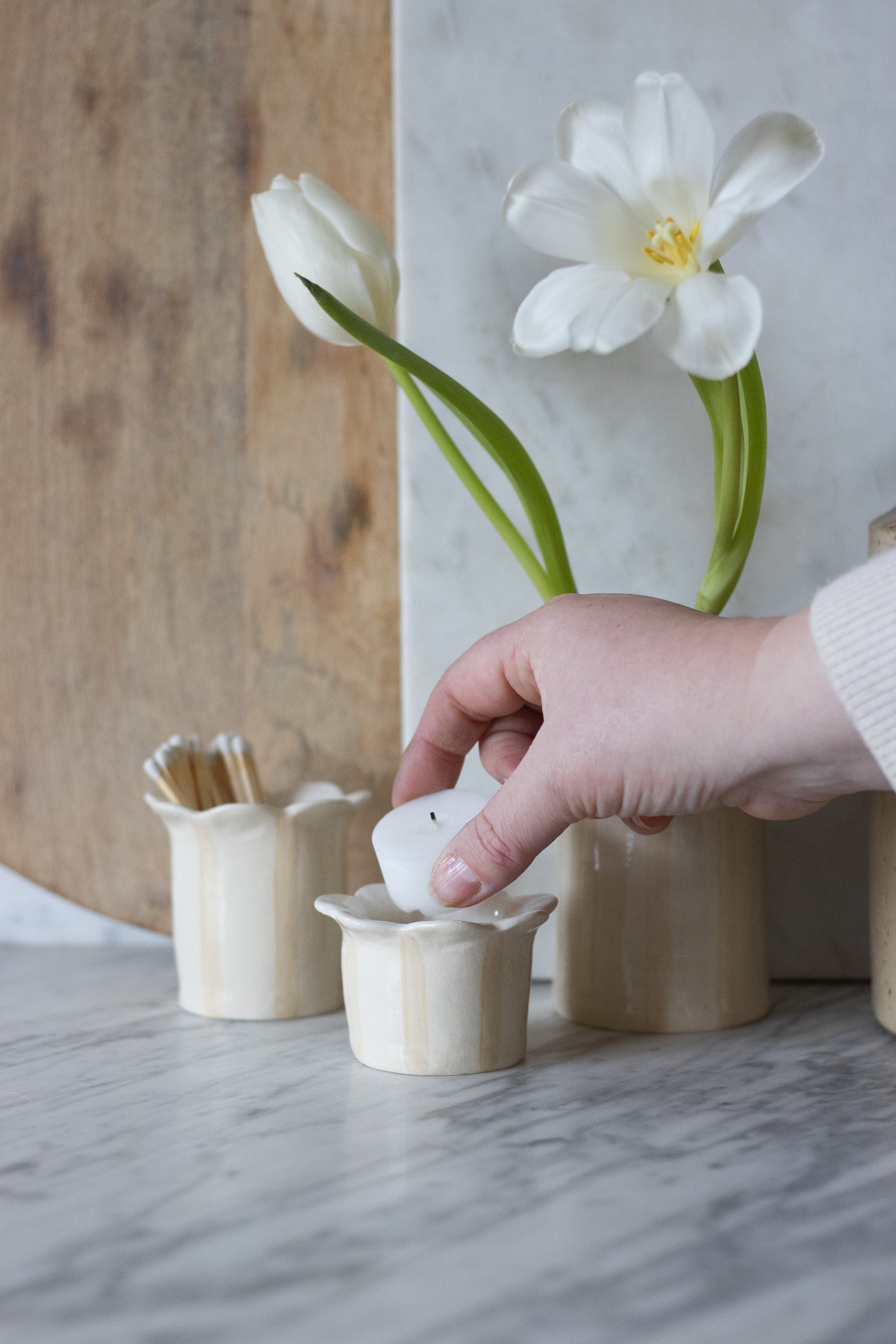 Daisy tealight holder
