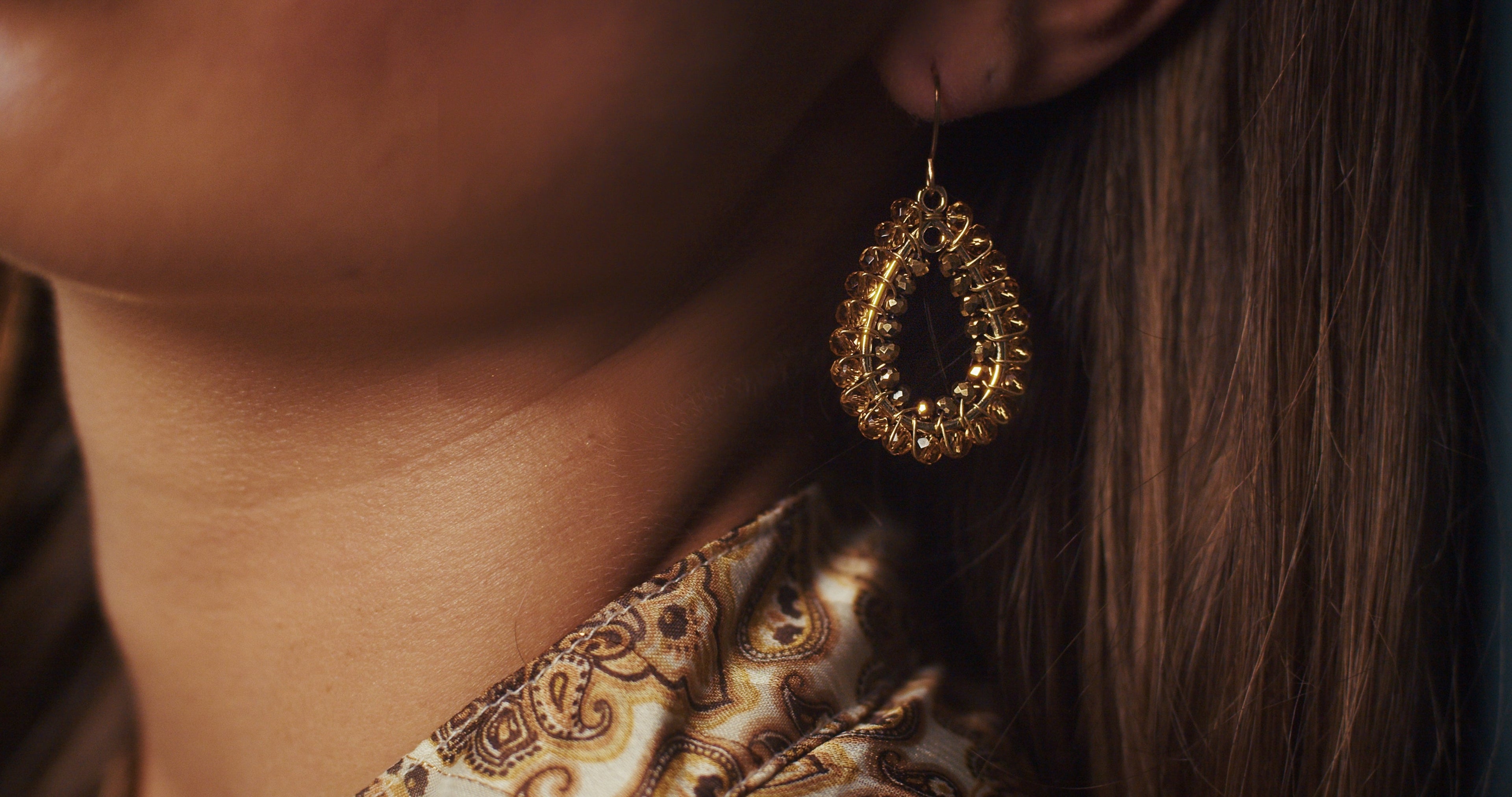 Oval Drop Liquid Gold