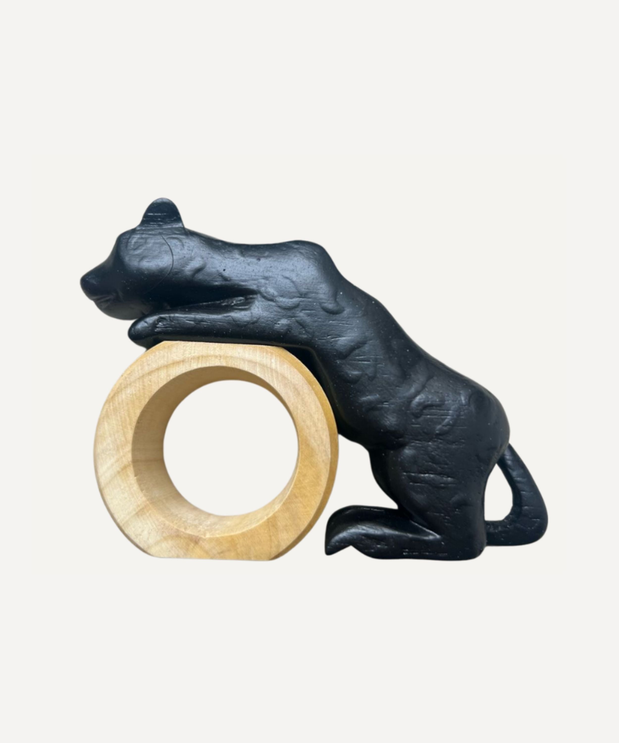 Felino Puma Napkin Ring | Hand-Carved Wood