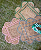 SCALLOPED JUTE FLOOR MAT