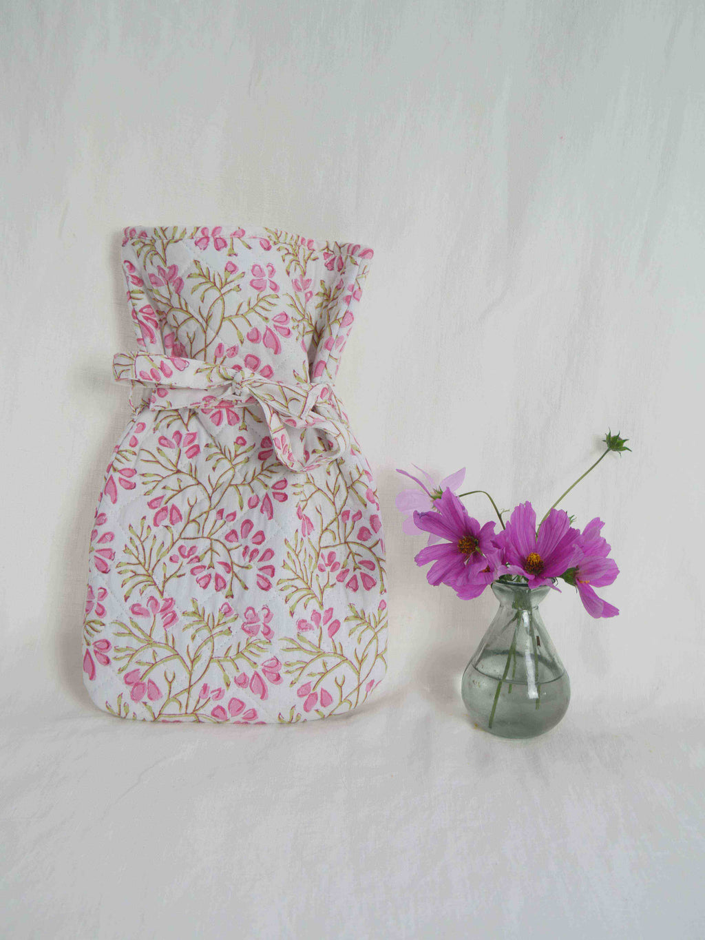 TRAILING PINK hot water bottle