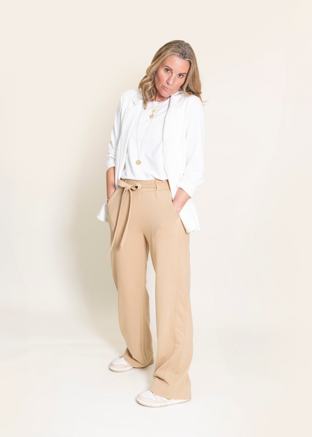 CIRCE soft blazer, warm white