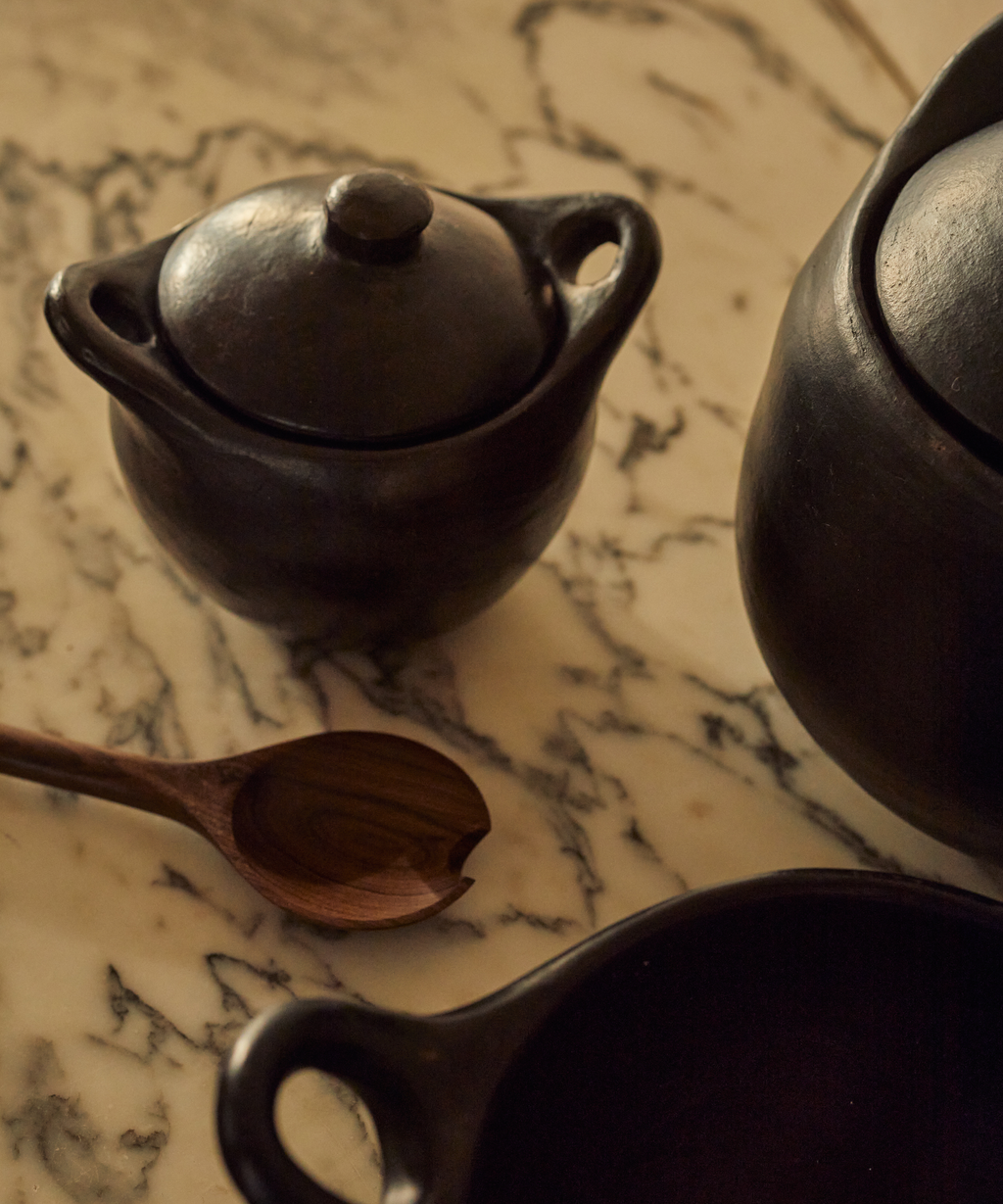 Chamba Black Clay Cocotte | Colombian Pottery