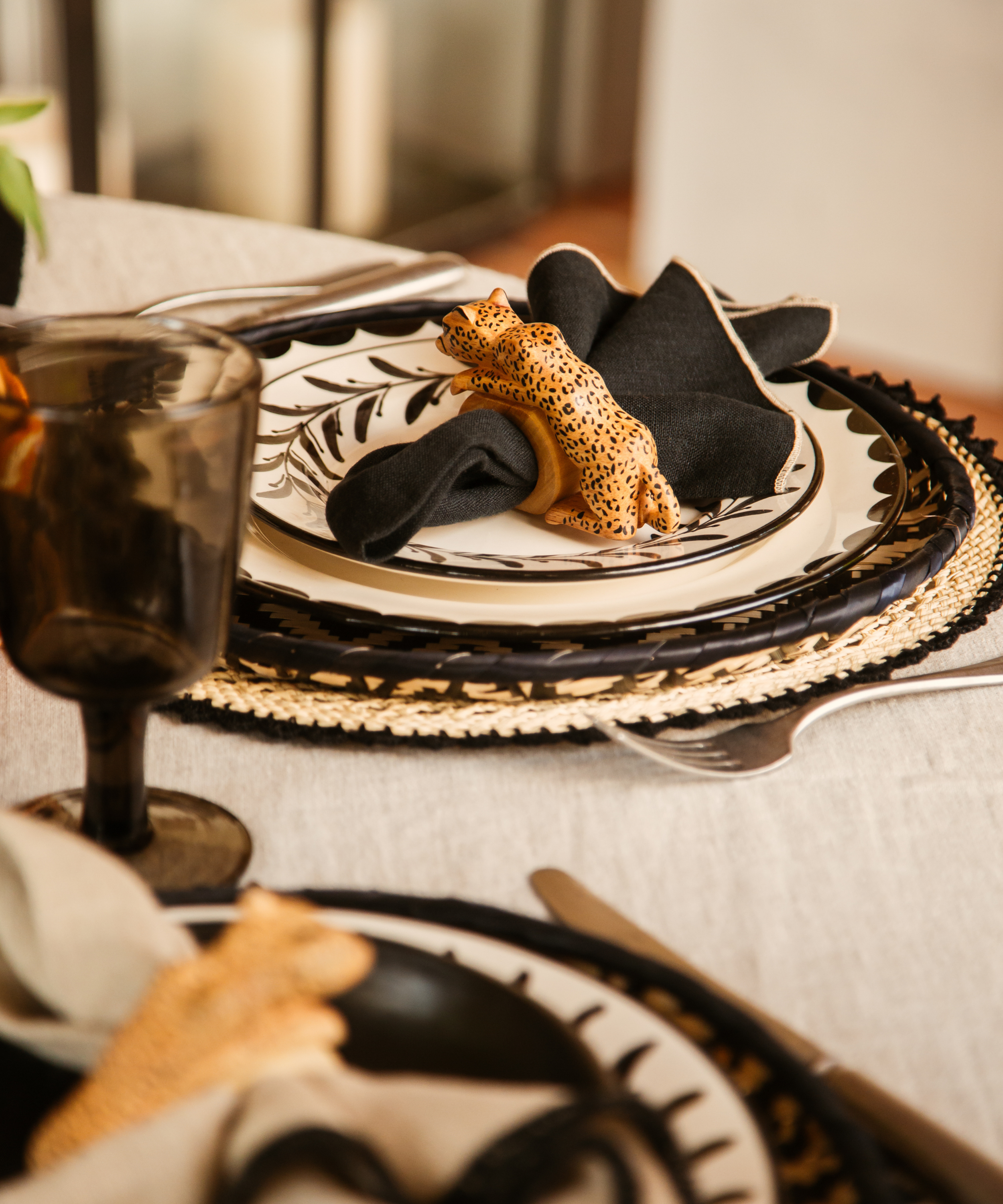 Felino Jaguar Napkin Ring | Hand-Carved Wood