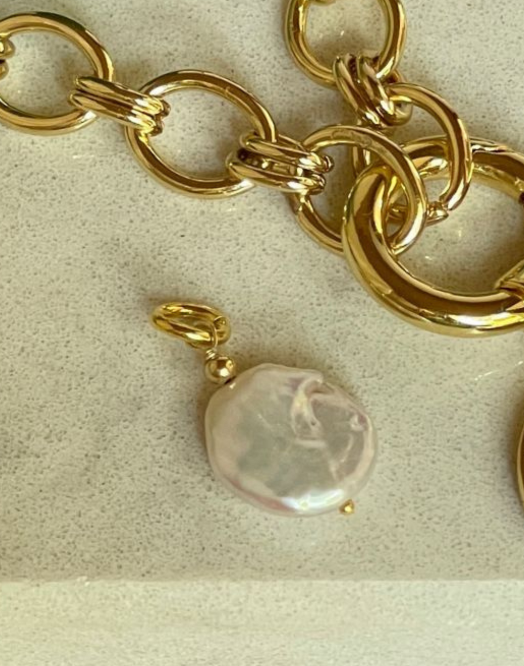 Lizzy Gold Link Necklace