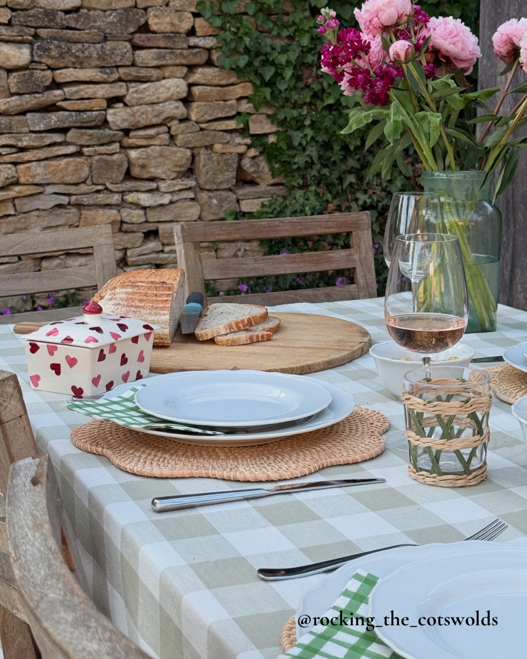 Solva Scallop Placemat Set of 2