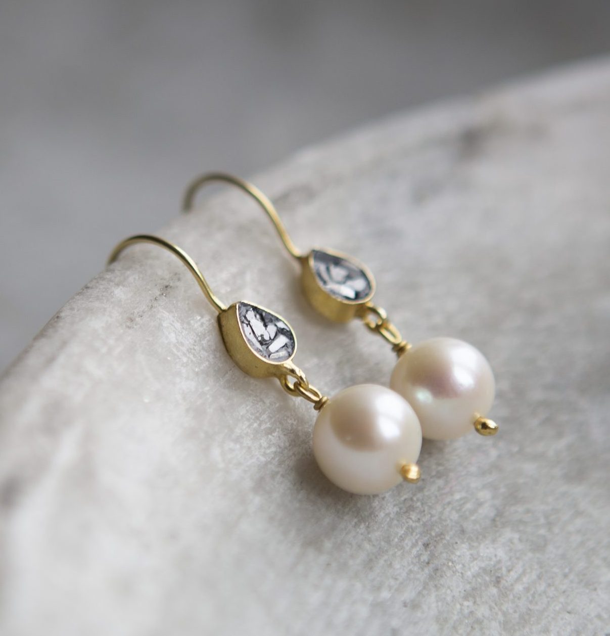 DIAMOND BLACK AND PEARL VERMEIL EARRINGS