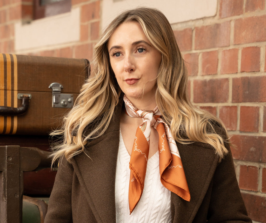 Medium Gingerbread Chelsea Scarf