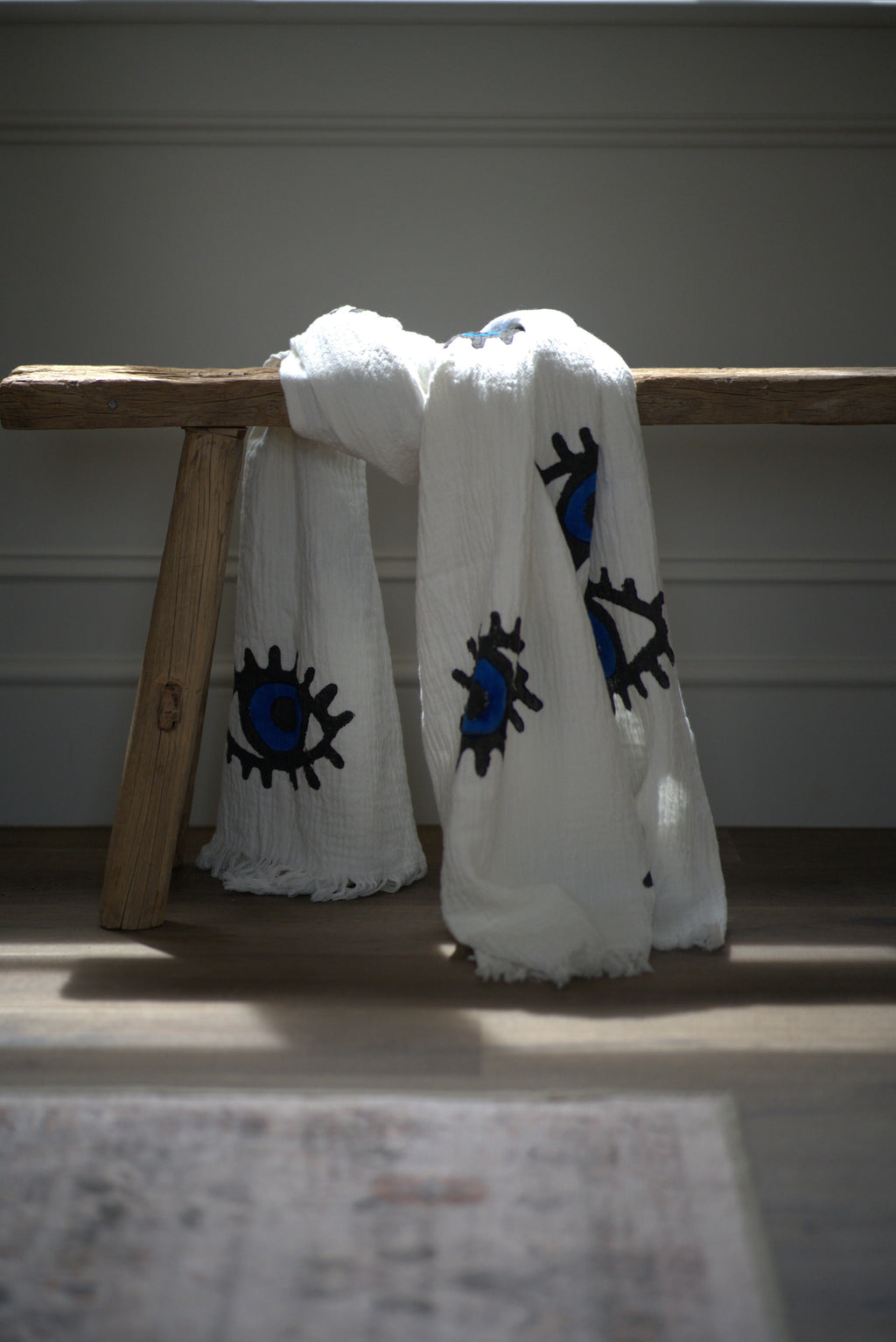 White with Dark Blue Eye Organic Cotton Peshtemal Towel