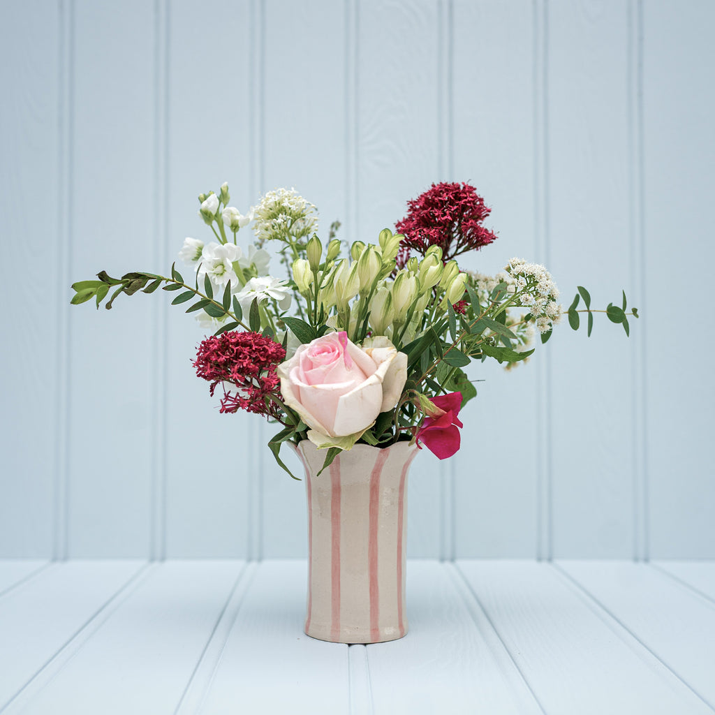 Daisy vase