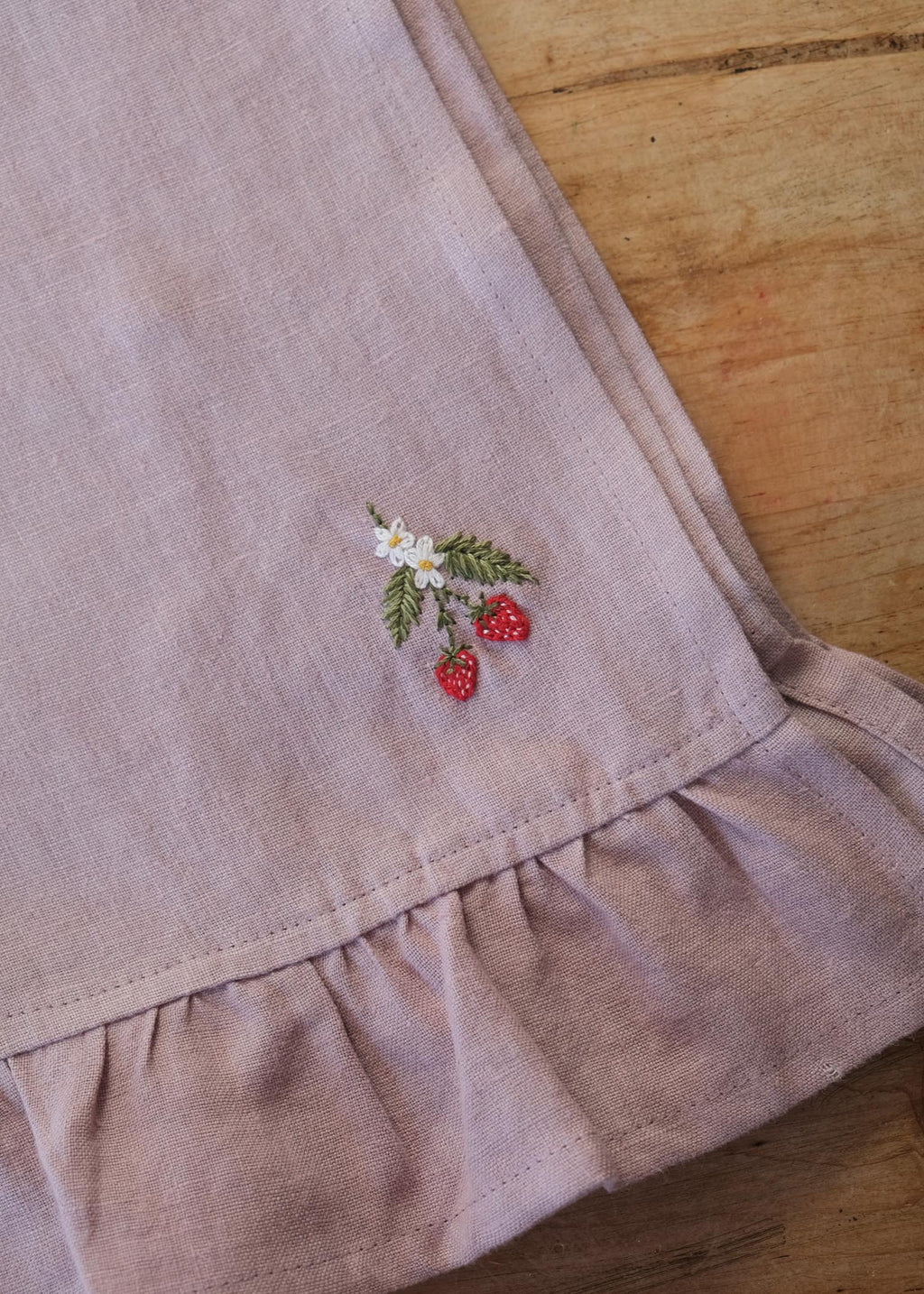 Strawberry linen ruffle tea towel