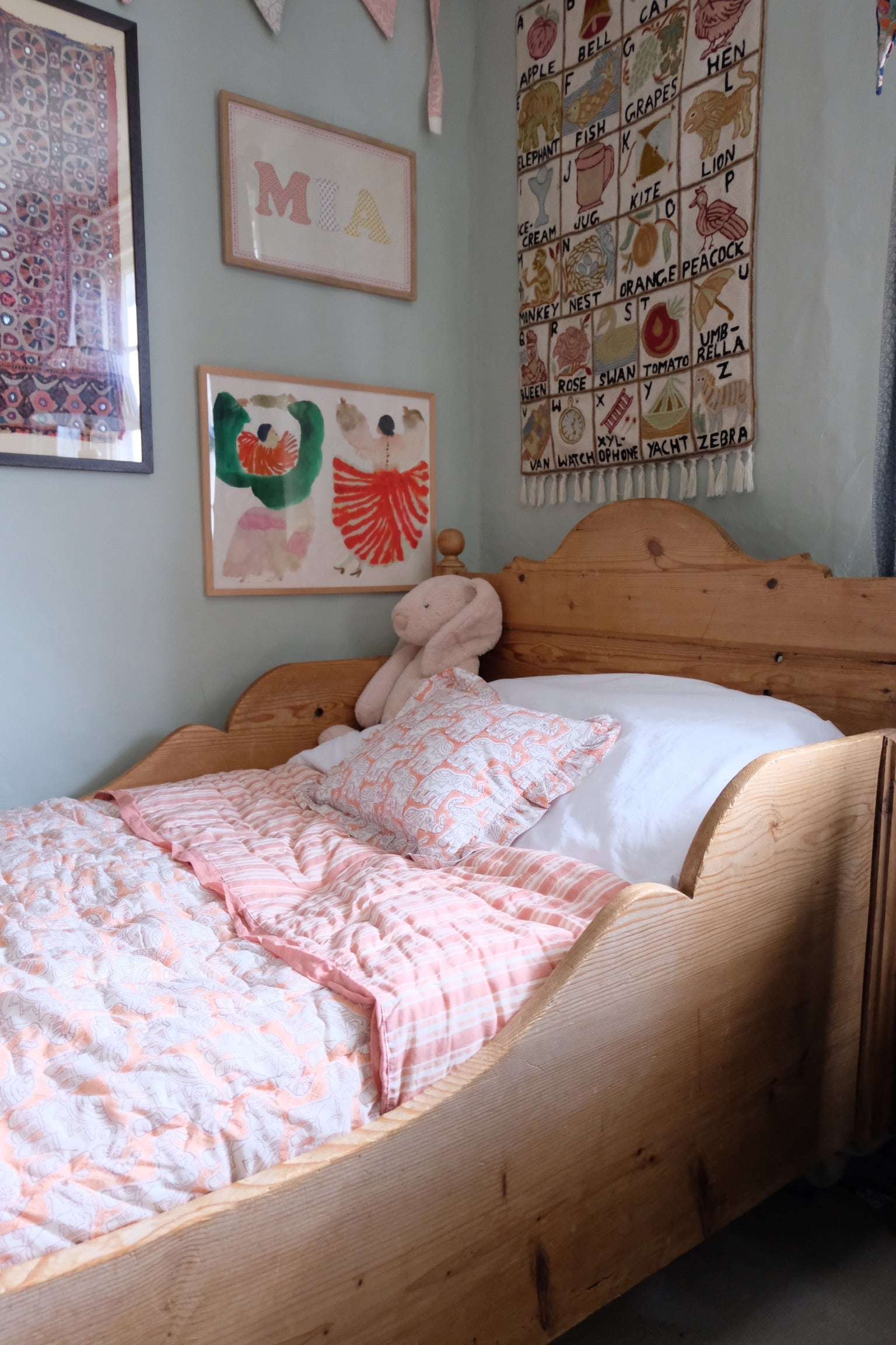 Organic Cotton Elephant Toddler Quilt – Peach Block Printed Reversible Cot Quilt