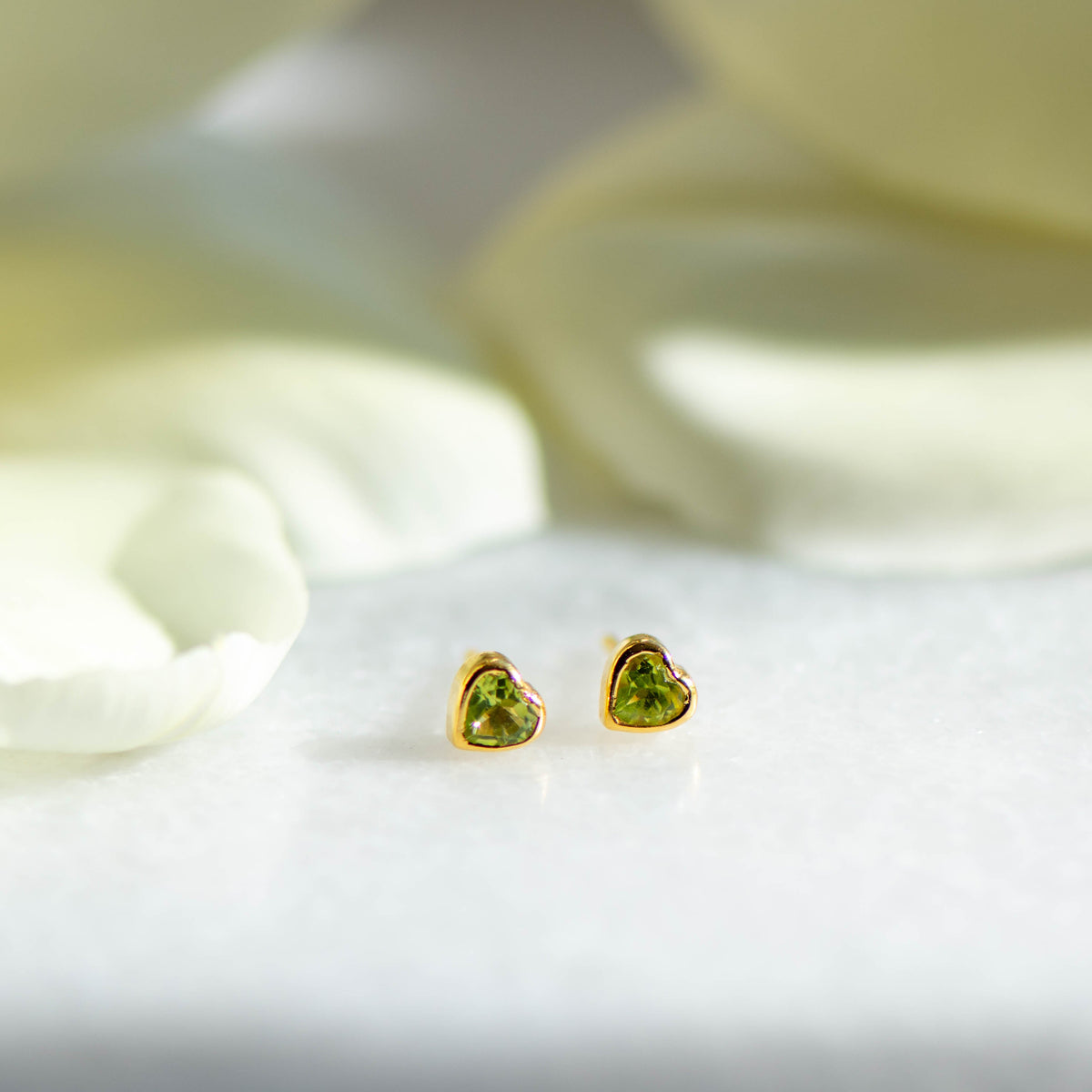Love Heart Studs in Gold with Peridot