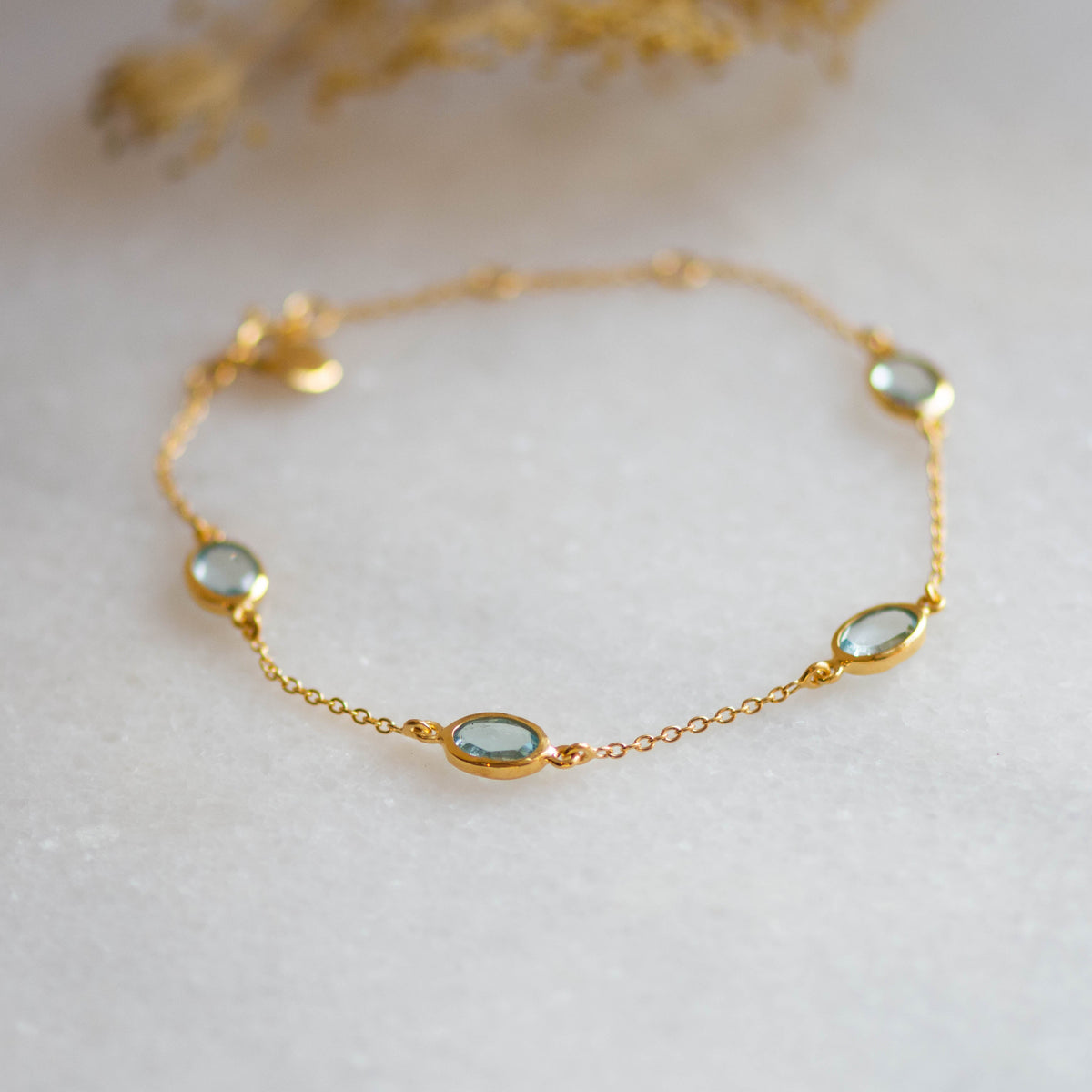 Marilyn Bracelet in Gold with Sky Blue Topaz