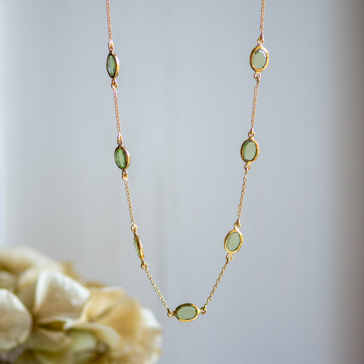 Marilyn Necklace in Gold with Peridot