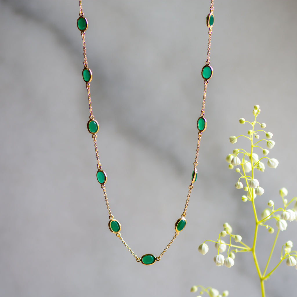 Marilyn Necklace in Gold with Green Onyx