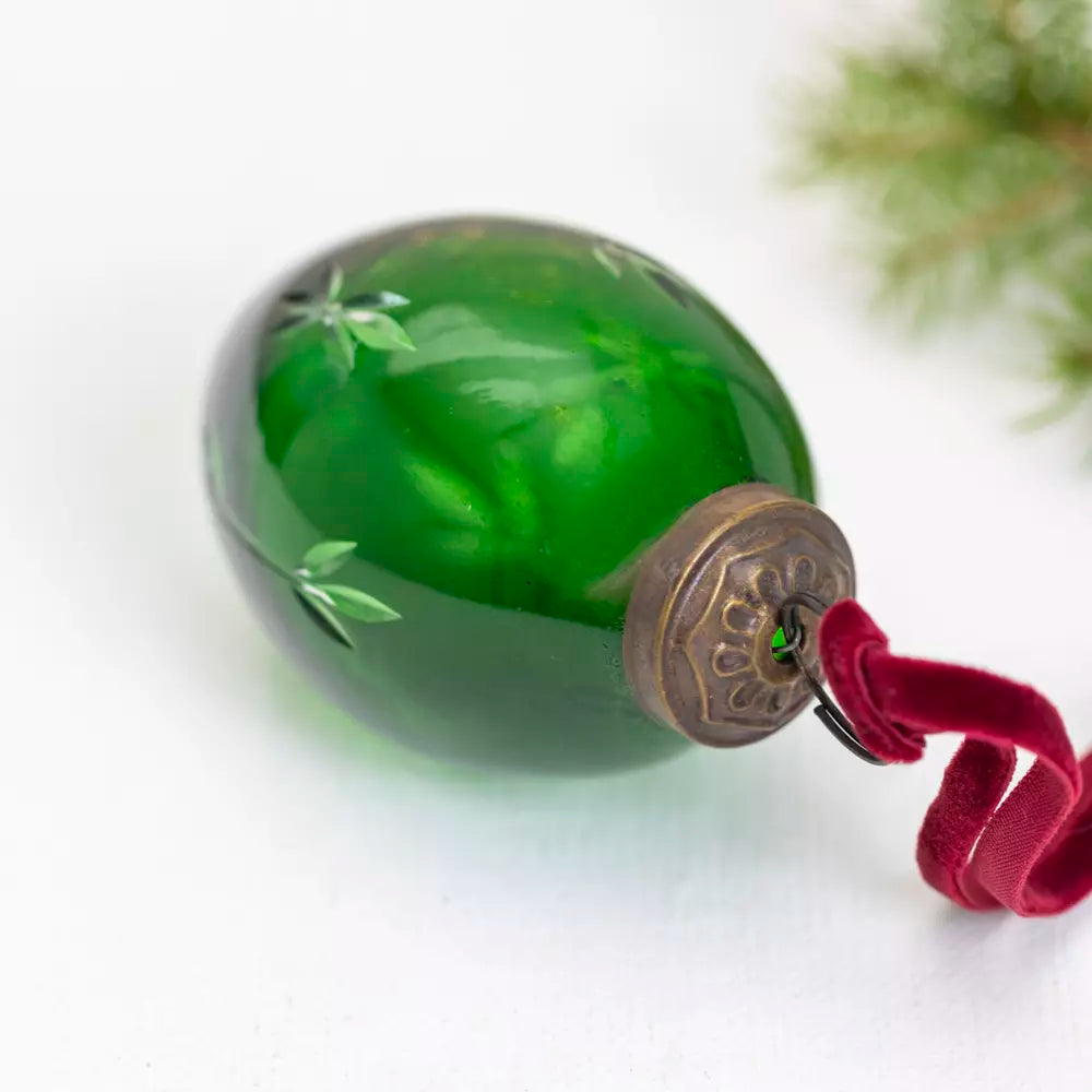Etched Oval Or Round Green Glass Bauble | 8cm or 5cm