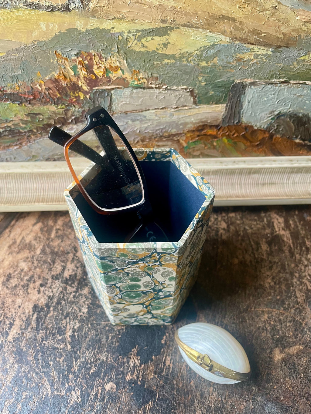 Marbled Pen Pot