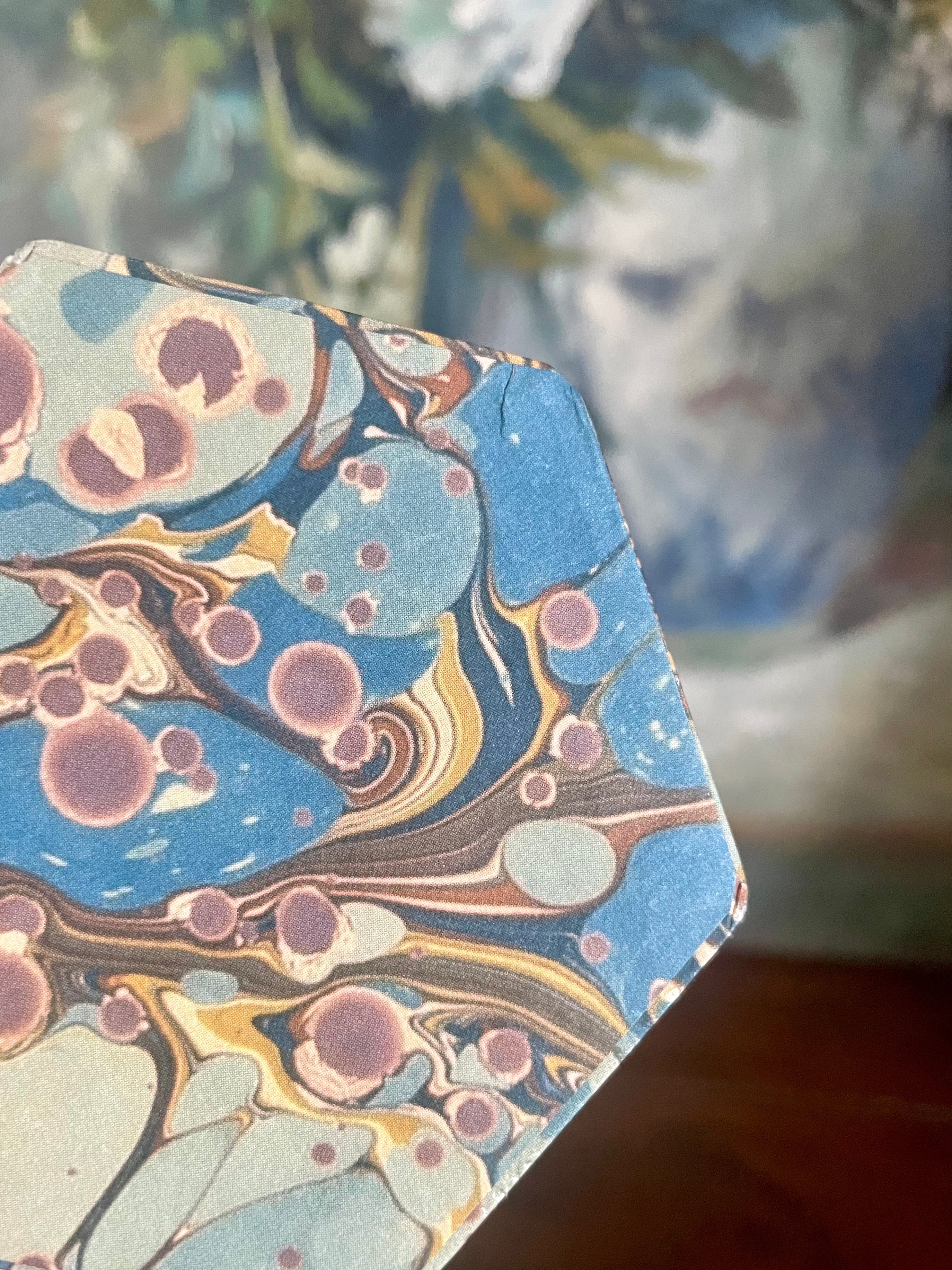 Marbled Pen Pot