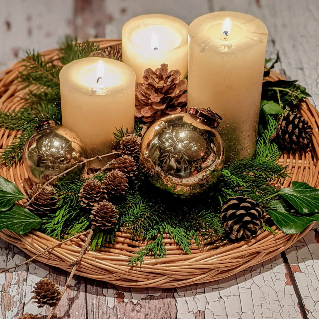 Gold Snowflake Etched Glass Bauble - 3 Sizes