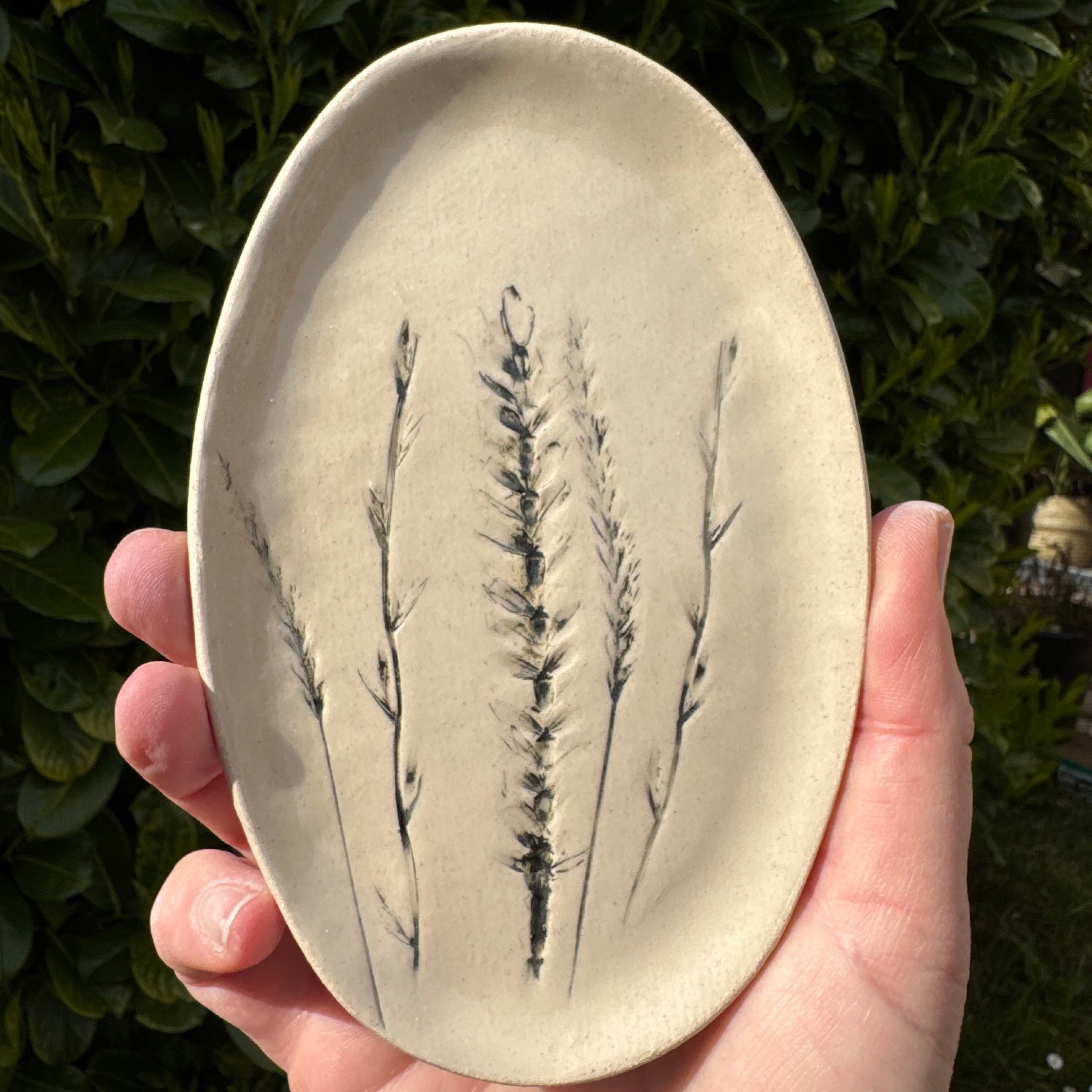 Natural meadow grasses oval ceramic side dish
