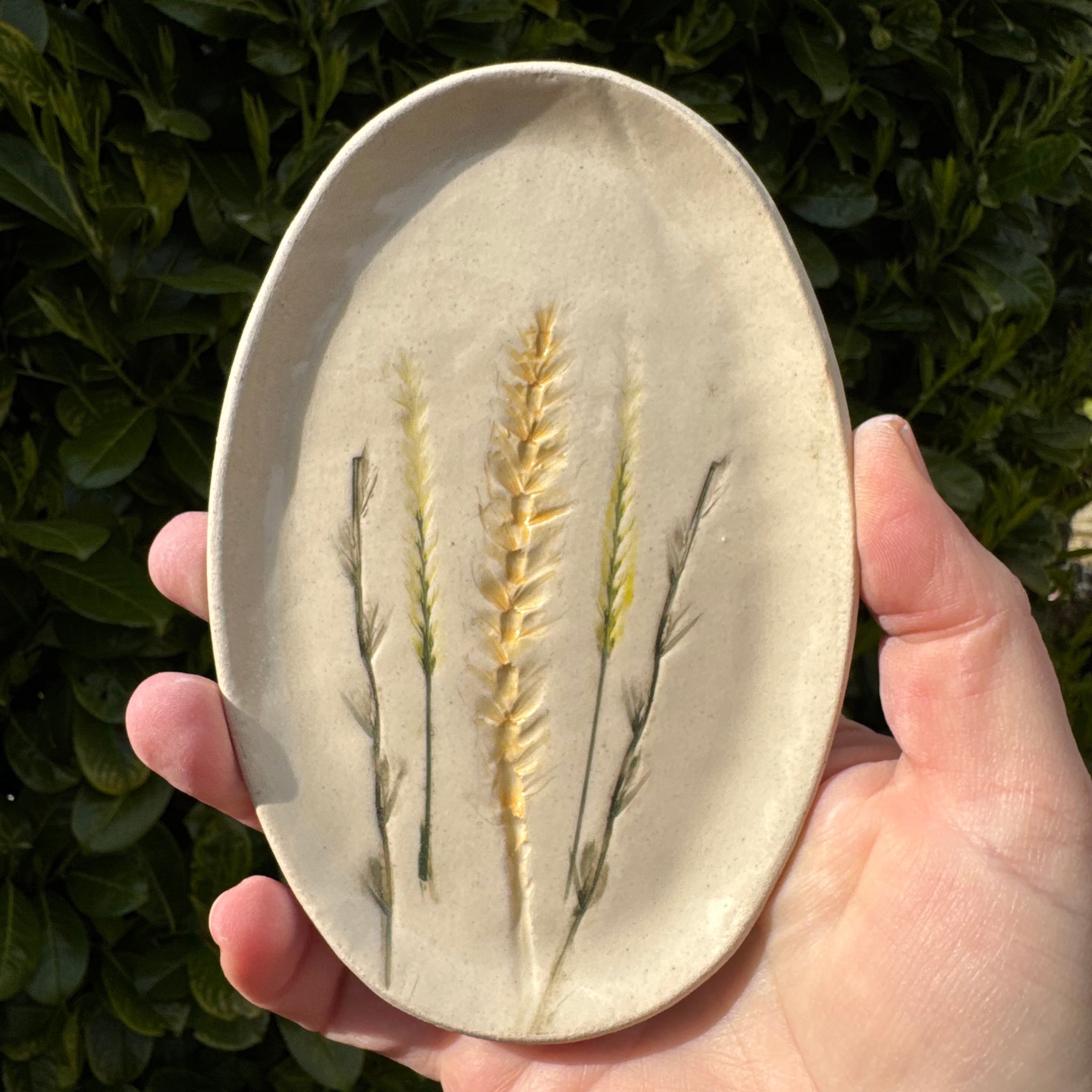 Natural meadow grasses oval ceramic side dish