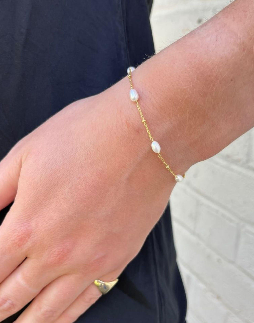 Helena Pearl and Gold Bracelet