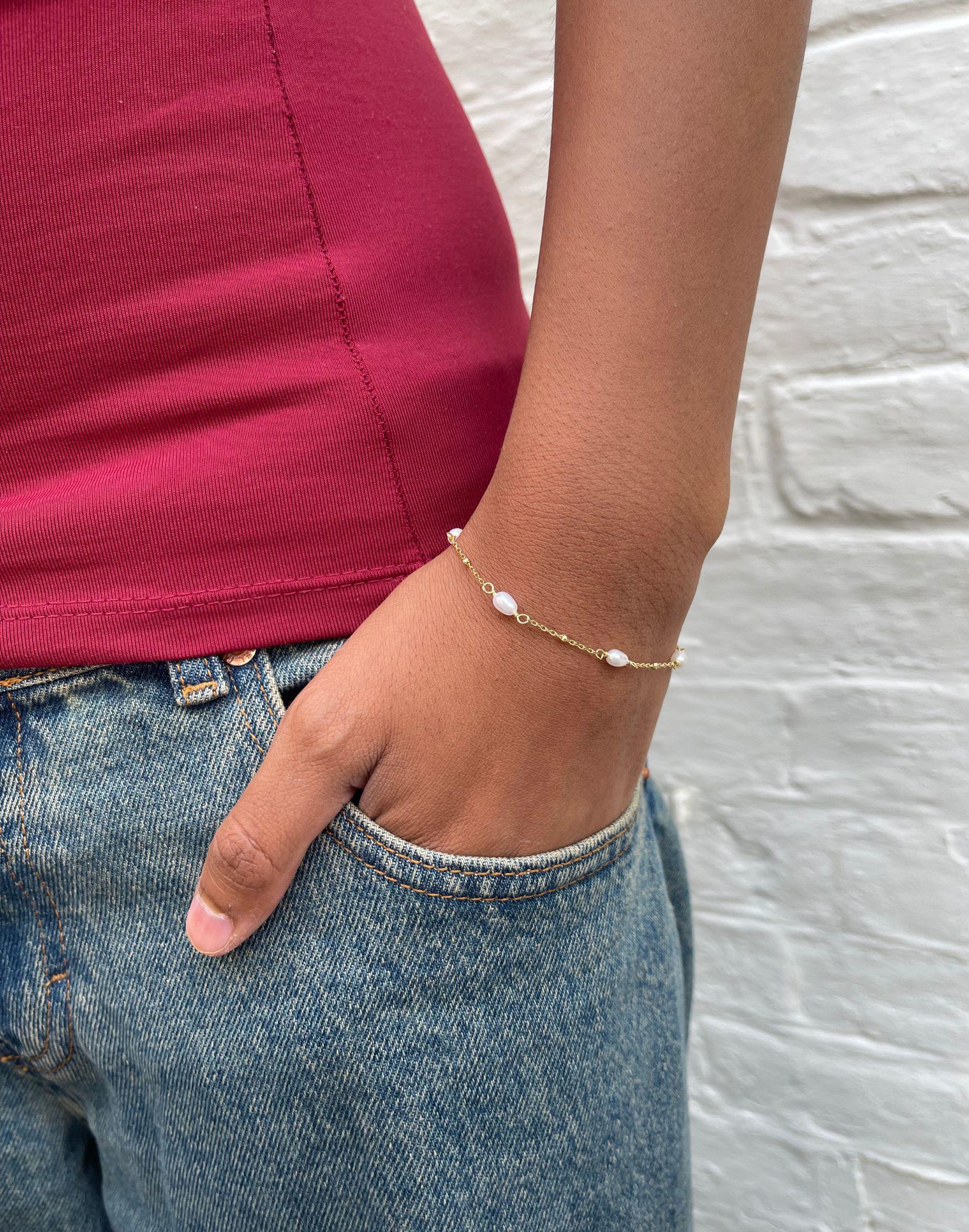 Helena Pearl and Gold Bracelet